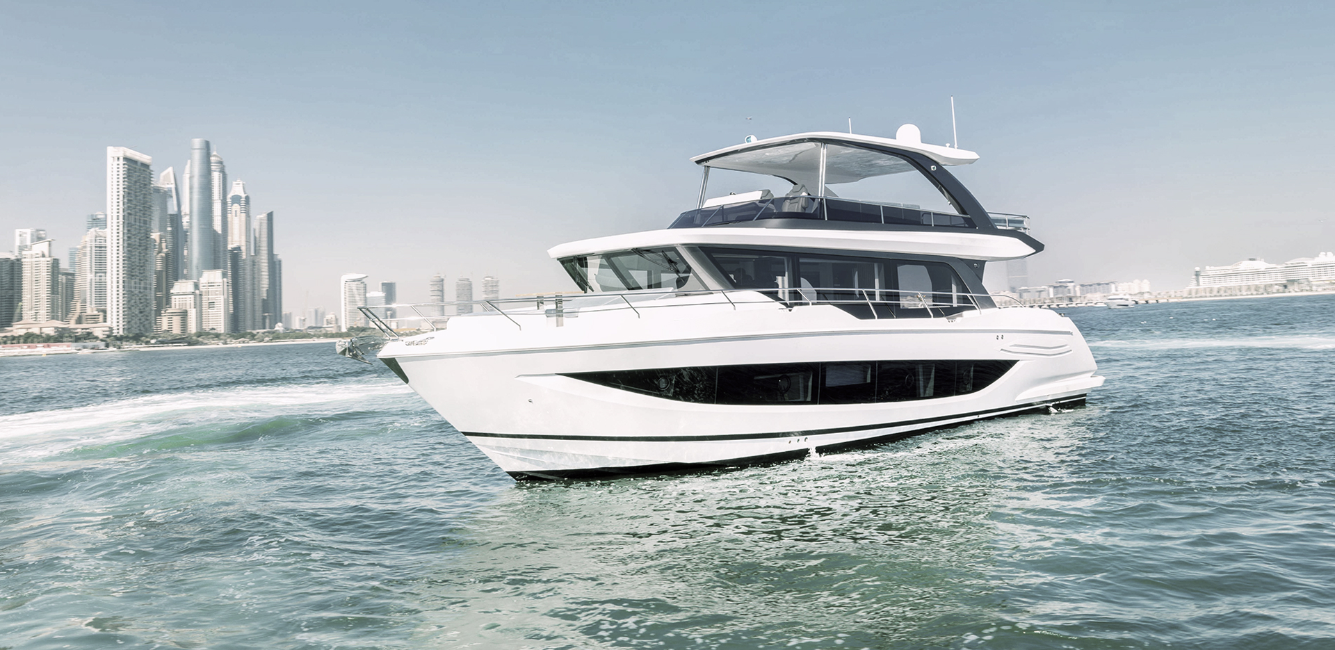 Oceanwalker X62 Exterior