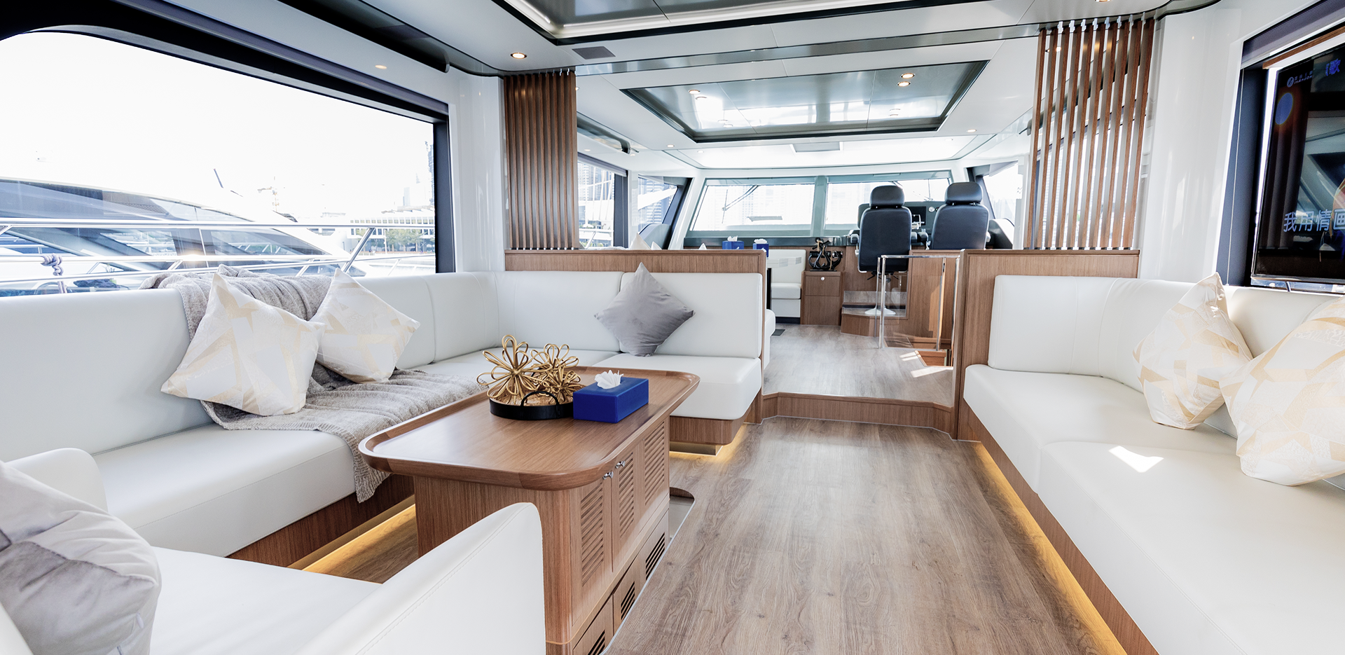 Oceanwalker X62 Interior