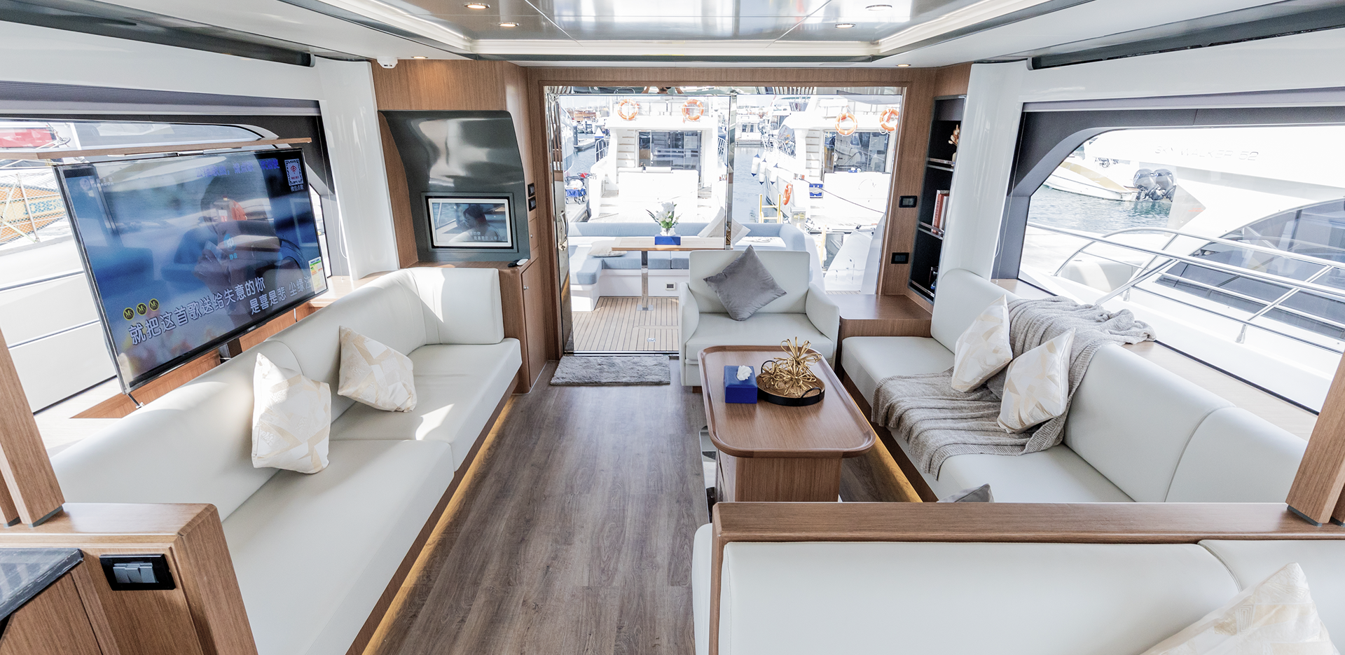 Oceanwalker X62 Interior