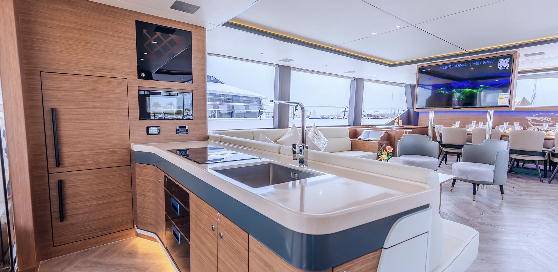 Oceanwalker S60 Interior