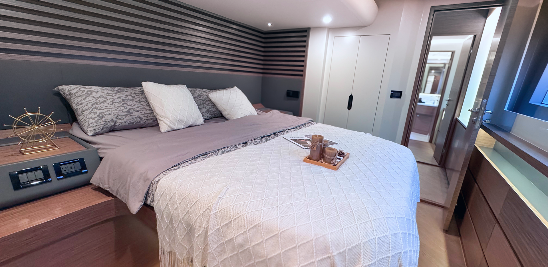 Oceanwalker S60 Interior