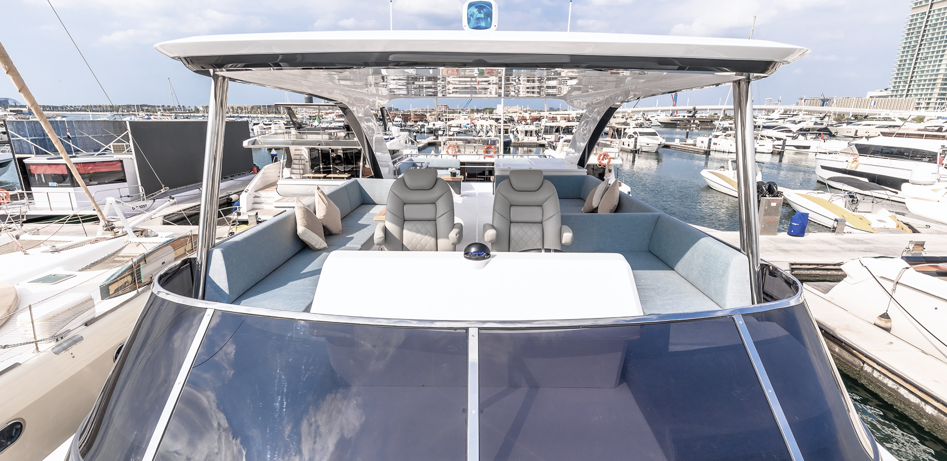 Oceanwalker X62 Flybridge